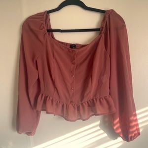 Ruffle bottom crop top